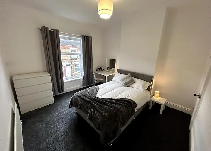 Bright Home From Home